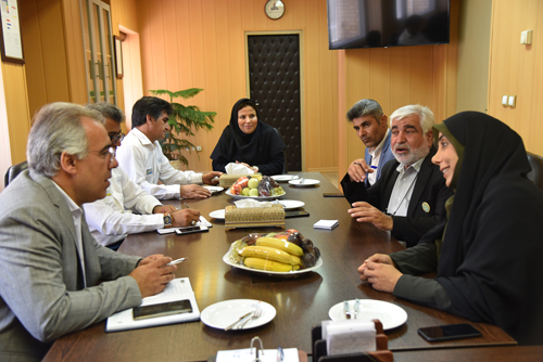 بازدید دکتر الماسی به مناسبت روز پزشک 16