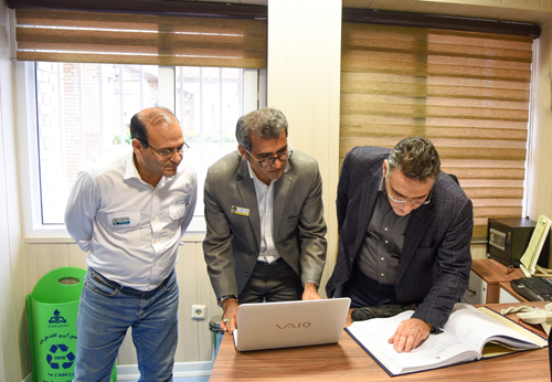 بازدید دکتر دقایقی و سرافرازیان 12