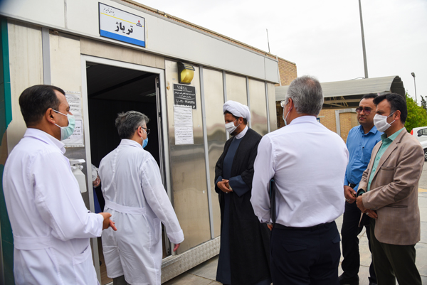 بازدید امام جمعه از بیمارستان  3