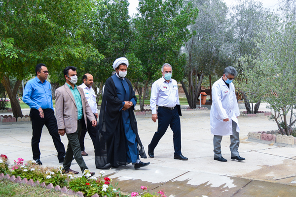 بازدید امام جمعه از بیمارستان  5