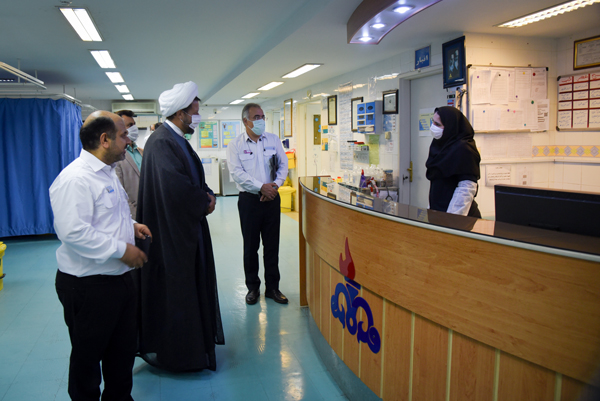 بازدید امام جمعه از بیمارستان  12