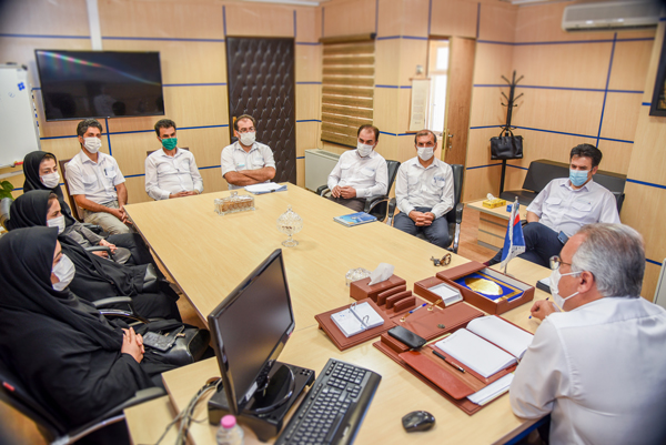 جلسه دکتر مالکی با امور دارویی 4