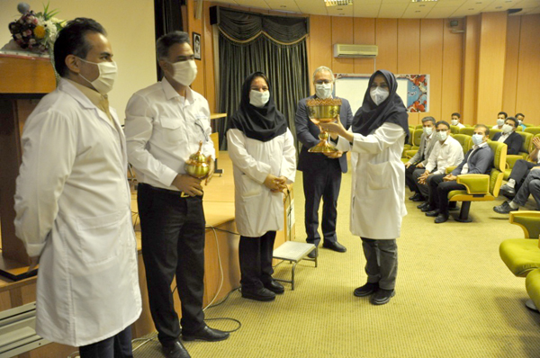 تقدیر از فرحنار مردانی  3