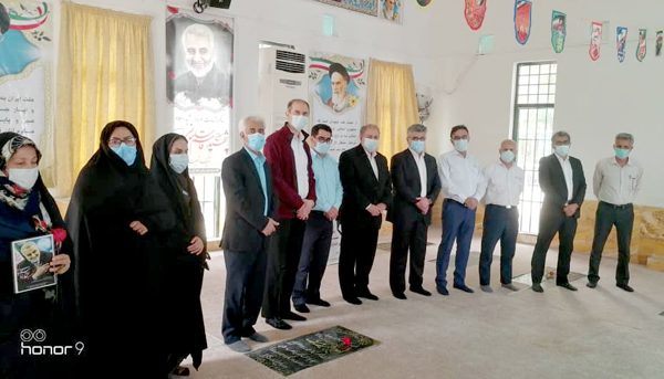 غبارروبی گلزار شهدا 3