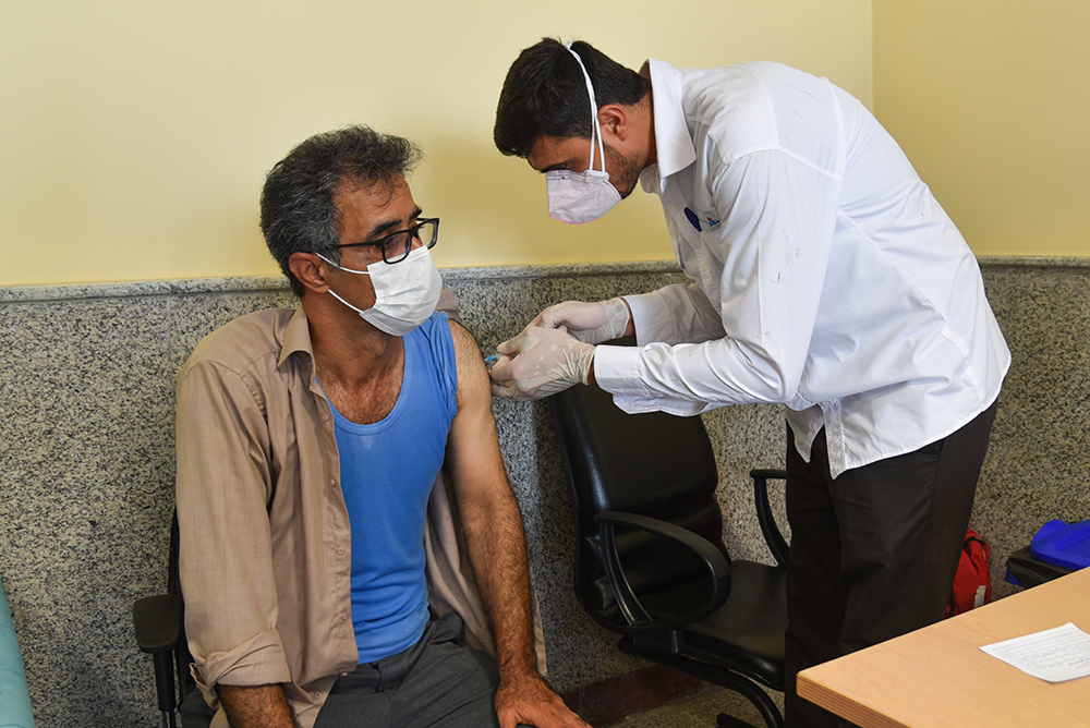 تزریق واکسن کارکنان سکوها 20