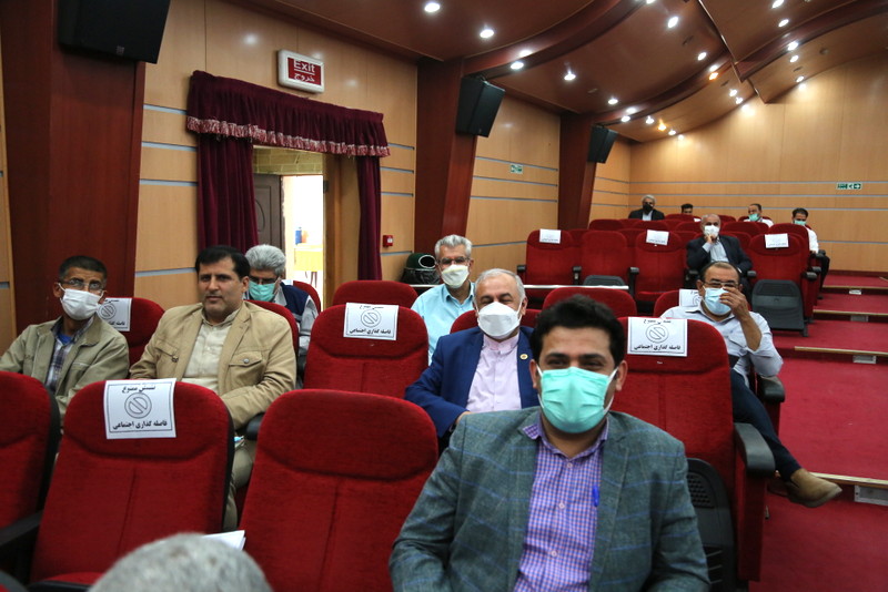 پرستاران و خانواده های شهدای عرصه سلامت خارگ تجلیل شد+تصاویر 12