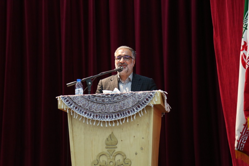 پرستاران و خانواده های شهدای عرصه سلامت خارگ تجلیل شد+تصاویر 35