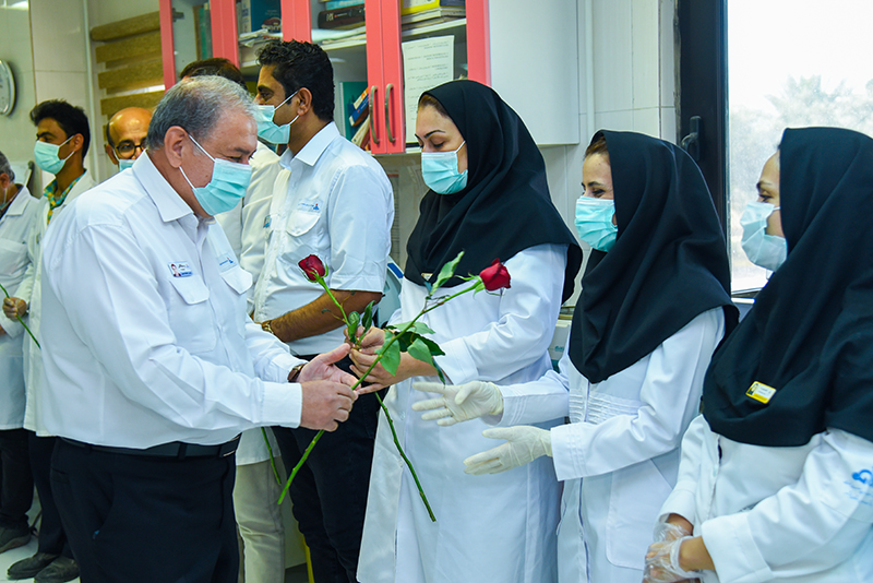 روز آزمایشگاه 6