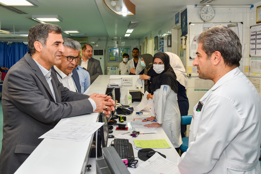 بازدید مدیر عامل سازمان از بیمارستان  10
