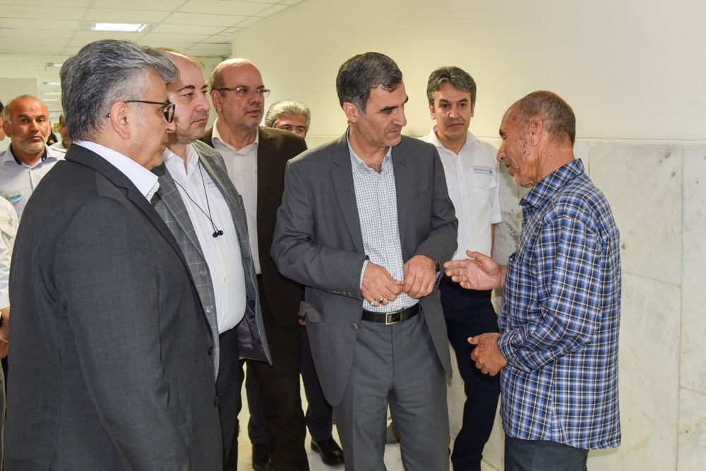 بازدید مدیر عامل سازمان از بیمارستان  39
