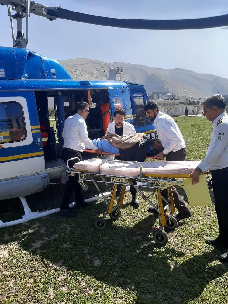 انتقال هوایی بیمار قلبی از بیمارستان توحید جم به شیراز