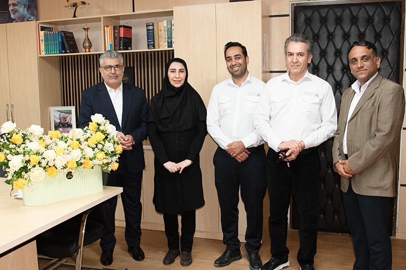 تجلیل از همکاران تجهیزات پزشکی به مناسبت روز ملی نگهداشت تجهیزات پزشکی