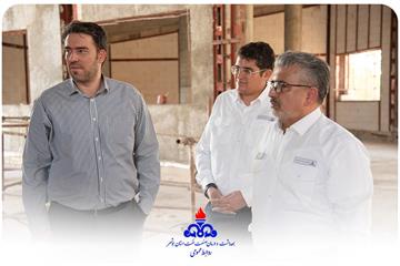 بازدید مدیر مهندسی و ساختمان بهداشت و درمان صنعت نفت از روند ساخت تروماسنتر عسلویه